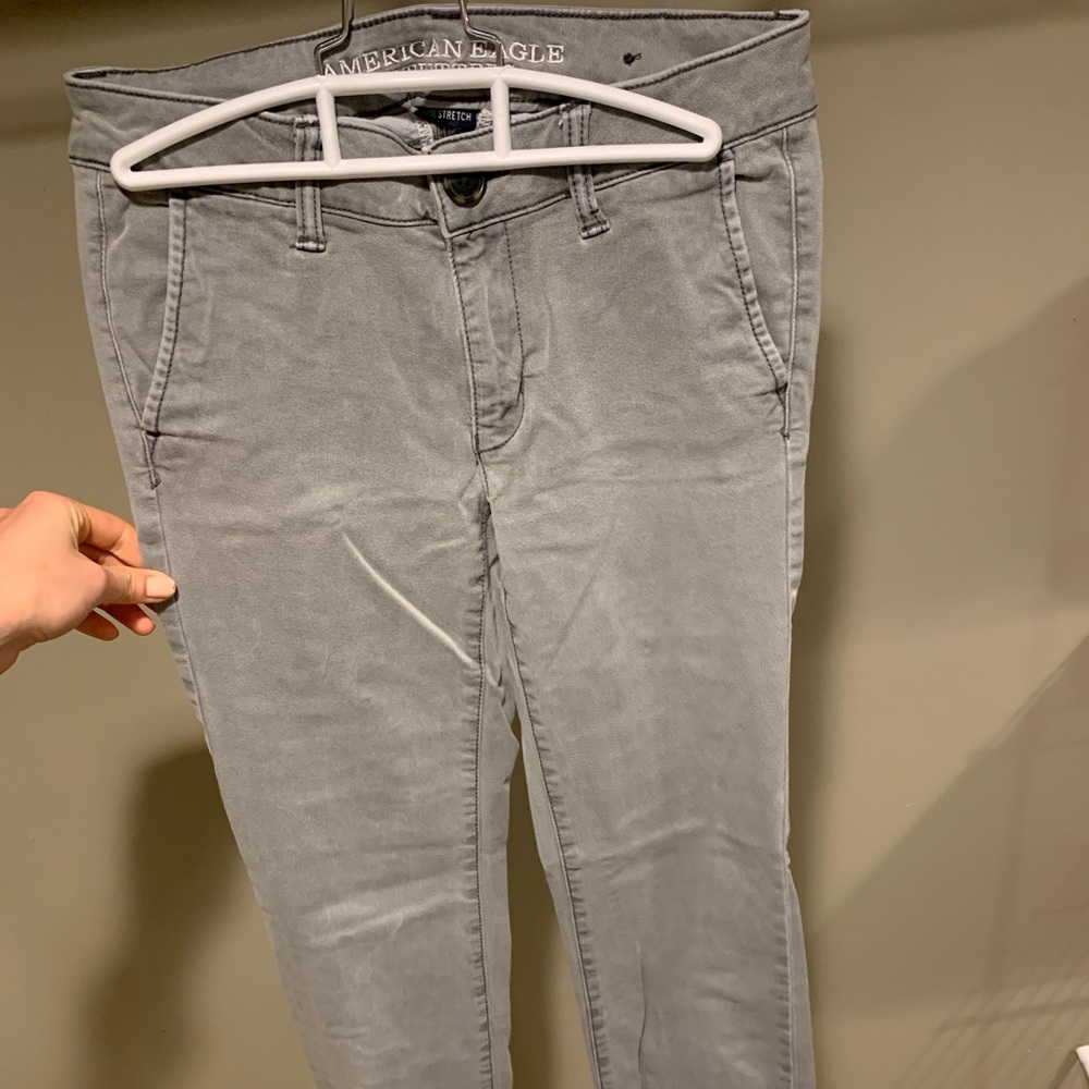 AE Grey Skinny Pants